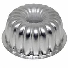 forma de bolo gomada decorada 13 x 6