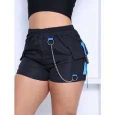 Short Shortinho Cargo Tactel Faixas Coloridas com Bolsos e Corrente Feminino