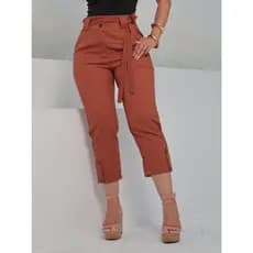 Calça Clochard Capri BRUNA Linho Premium FEMININA com botões no cós e barra e amarração na cintura