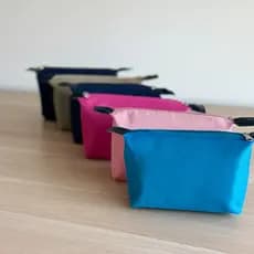 Necessaire Impermeável Bolsa Bolsinha Organizadora Maquiagem Cosméticos Cuidado Pessoal Viagem