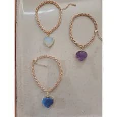Pulseira Coração Pedra Natural Semijoia Banhada a Ouro e Verniz Italiano| Pingente Delicado  Feminina Presente Mãe