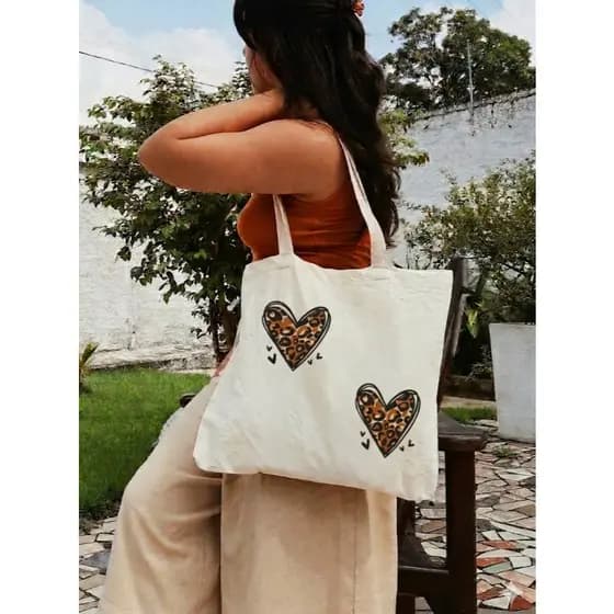 Bolsa de Compras, Passeios, Praia Ecobag Feminina 100% Algodão 30x30 – Estampa Coração Animal Print