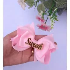 Laço _menina_personalizado com nome_ boutique tamanho G.