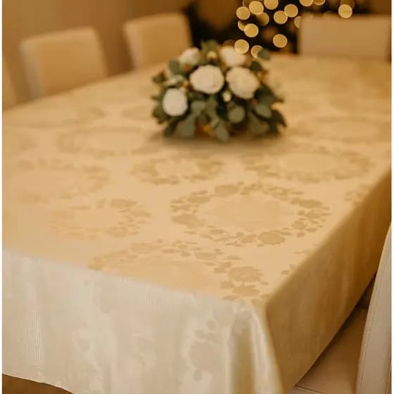 Toalha de Mesa Jaquard - Festas/Decoração/Mesa Posta/Buffet