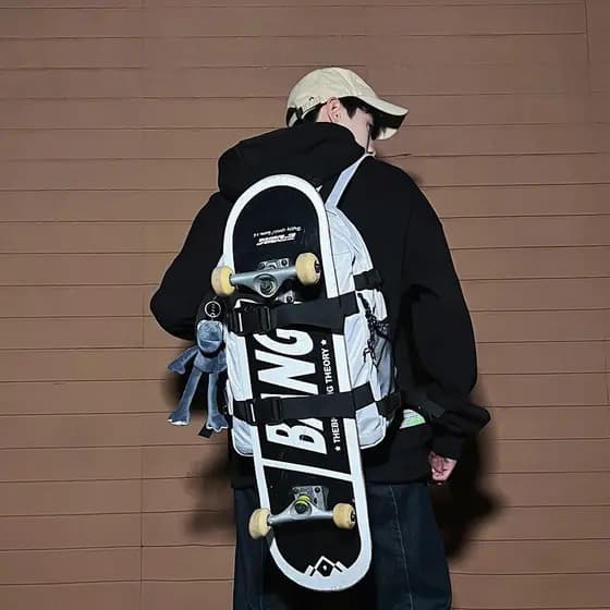 Mochila Homens Viagem Hip-Hop Street Wear Funcional Uso Externo Rua Grande Capacidade Skate Escolar Mulheres Verão