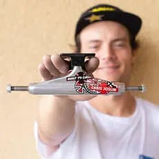 Rã SKATEBOARD TRUCK 2pcs 5,25inch 139 MM 2 PCS CHRIS JOSLIN Livre