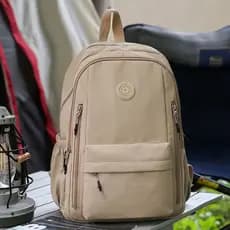 Nova Mochila de Ombro Feminina de Grande Capacidade, Elegante e Versátil para o Verão
