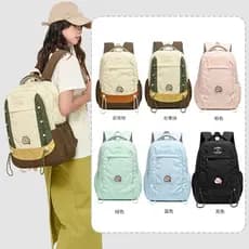 Mochila nova de estilo coreano com blocos de cor, leve, casual para viagens, de alto valor estético, resistente à sujeir