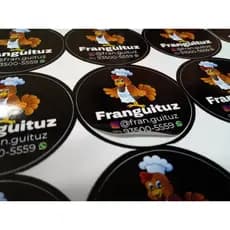 100 Etiquetas adesivas personalizadas 5x5cm