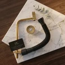 Torneira 90° para cuba dourado toda em metal + válvula em metal 7/8 + sifão Kit para banheiro