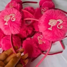 Tiara Pompom Barbie Pink Infantil Penteado Glitter Arquinho