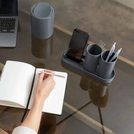 Conjunto 4 Peças Banheiro Lavabo Mesa Escritório Estética Lixeira Basculante Apoio Celular Serene