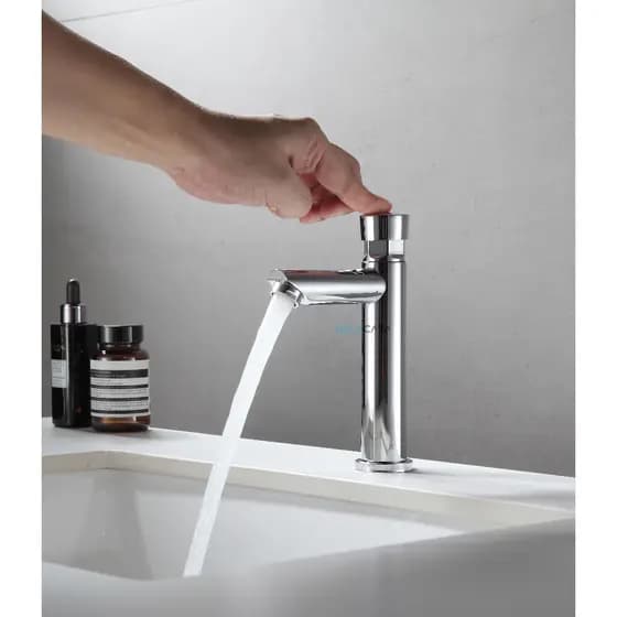 Torneira Automática Temporizada  inox metal  banheiro Lavatório
