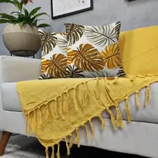 Kit Manta Para Sofá Amarela + 2 Capas De Almofada Com Zíper