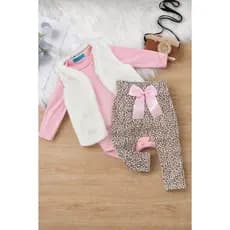 Conjunto Kit 3 Peças Bebê Menina com Body Básico, Calça e Coletinho Forrado para o Inverno Frio