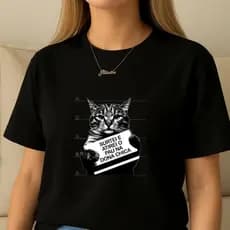 Camiseta Feminina Estampa Gato Meme Humor – Surtei, Acertei e Tá Pago!