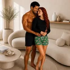 Pijama Casal Manga Longa Térmica Feminina Preta Bicho Preguiça + Samba Canção Preto
