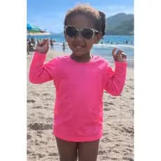 camisa termica infantil cm proteção Uv+50 praia ou piscina