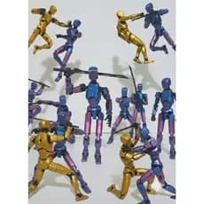 Dummy 13, boneco articulado com 3 armas