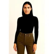 Blusa Feminina Manga Longa Gola Alta Canelada
