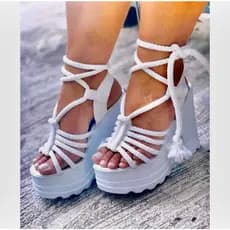 Sandália Branca/Preta/Branca Brilho Salto Alto 12 CM Envio Imediato Forma Pequena Super Confortável