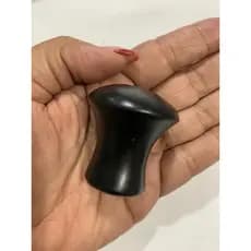 Massageador Facial Formato Cogumelo Pequeno em Pedra Vulcânica
