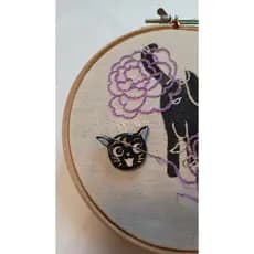 Porta Agulha Magnético para Bastidor | Broche Pin com Ímã | Needle Minder Artesanal em Cerâmica Fria