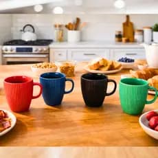 Caneca/Xícara de Porcelana  230ml 1 UN-Cores Vermelha, Preta, Azul, Verde - Lume