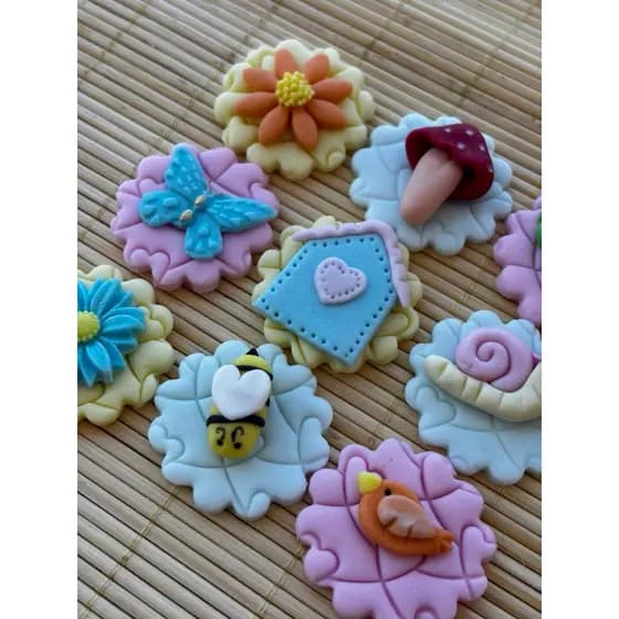 aplique comestível jardim encantado borboletas para docinhos pasta americana doce personalizado