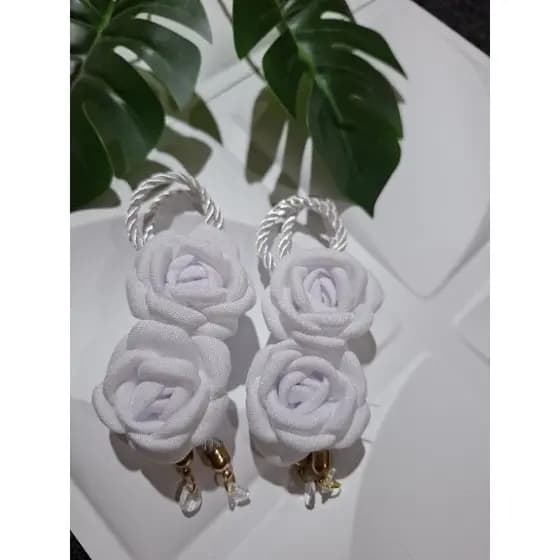 kit cordão com flor camélia dupla várias cores para difusor (2 unidades)