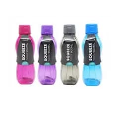 Garrafa Squeeze Plástico Clear 900 & 800 ml - Livre de BPA academia, dia a dia, ótimo p/ Escola, Resistente, Colorida.
