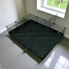 Cercadinho 30x30 com Gaiola de Aço, Forro Incluso, Tapete Lavável e Uma Tampa para Pet