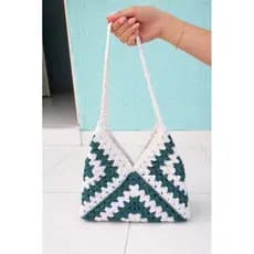 Bolsa de Crochê Artesanal Verde/Branco – Estilo Casual