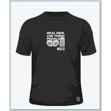 Camiseta streetwear ELITEDELTA com Estampa REAL MEN USE THREE PEDALS Homens de verdade usam 3 pedais 100% algodão
