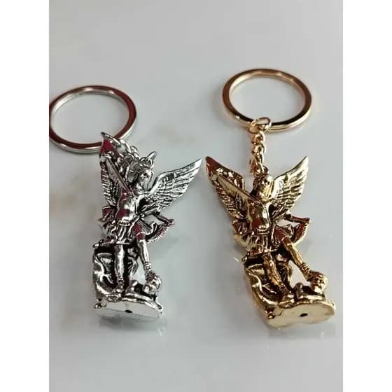 Kit 1 e 2 Chaveiros São Miguel Arcanjo  em Ouro Velho e Prata 10cm