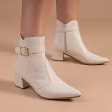 Bota Feminina Social Bico Fino Salto Médio Cano Curto Médio Fivela Confortável Moda