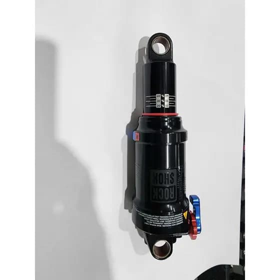 Rockshox Monarch RT3 165mm 38 Tune Mid Reb/Mid Comp Pedal macio 320 Lock-Out Force Fork