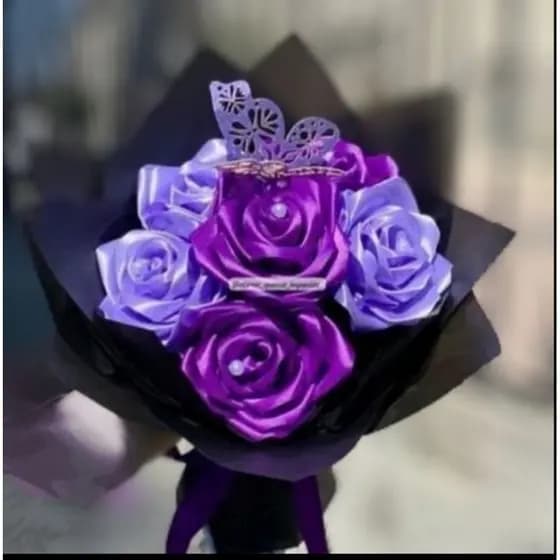 Buquê eterno de cetim, buquê de rosas eternas,rosa de cetim, lembrancinha dia das mães, namorados,rosas eternas