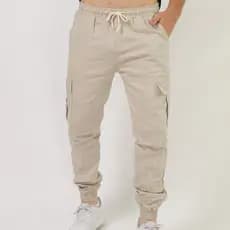 Calça cargo jogger com punho na perna com 6 bolsas