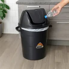 Kit 6 Lixeiras Basculante 42 Litros Preto Com Alças Grande Plástico Reforçada Cozinha Banheiro Lixo