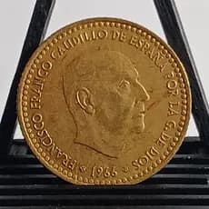 moeda Espanha 1966 1 peseta F.Franco rara original usada perfeito estado top
