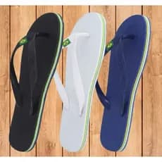 KIT 3 PARES DE CHINELO LISO COM BANDEIRINHA