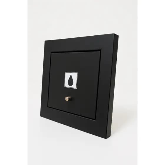 Visor de Água Para Muro Design Moderno Preto Fosco