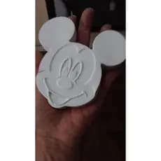 kit pintura do Mickey e da Minnie com 6 tintas, pincel e glitter. Lembrança da Minnie e do Mickey
