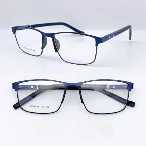 Armação De Óculos Masculino Quadrado Titânio com metal bem leve/moda/Novo