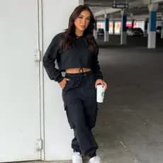 Conjunto Moletom Calça Jogger Cargo E Cropped Manga Longa