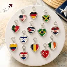 Berloque Viagem Bandeiras do Mundo Brasil Argentina Chile Portugal Espanha Uruguai México Itália Paises rança Isr