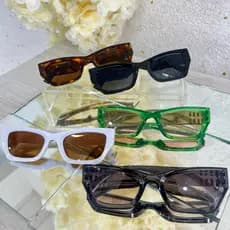 Óculos De Sol Retangular Feminino Vintage Moderno / Estiloso