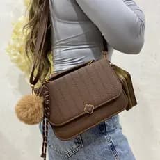 Bolsa Feminina Valery Com Carteira Elegante Courino Pom Pom