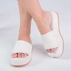 Chinelo Feminino sandália Plataforma Flatform Modelo Meia Pata confortável